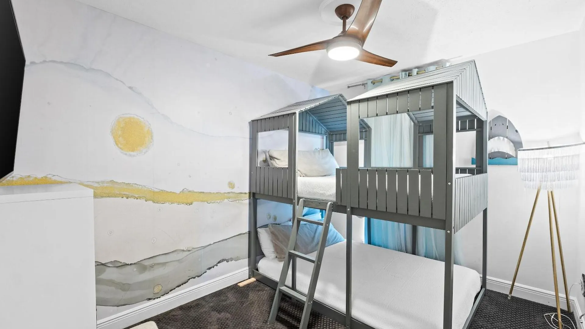 Beach House - Sea La Vie By Panhandle Getaways Panama City Beach 0*,  United States